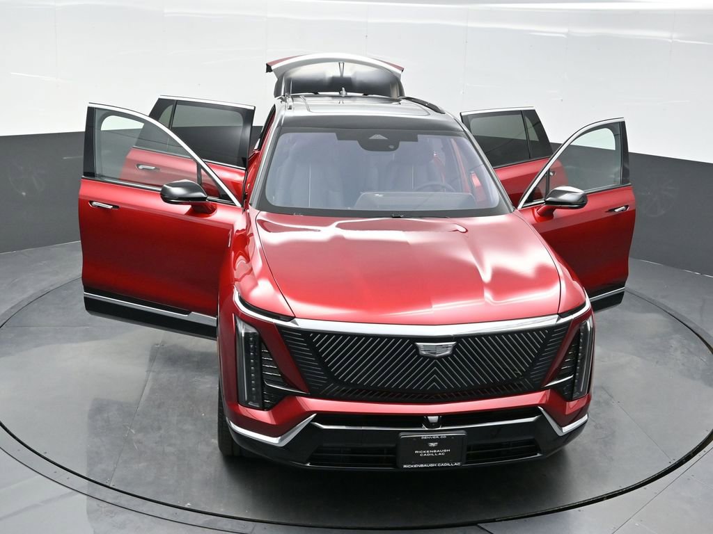 New 2026 Cadillac Vistiq Luxury w/ LPO, Floor Liner Package image 26