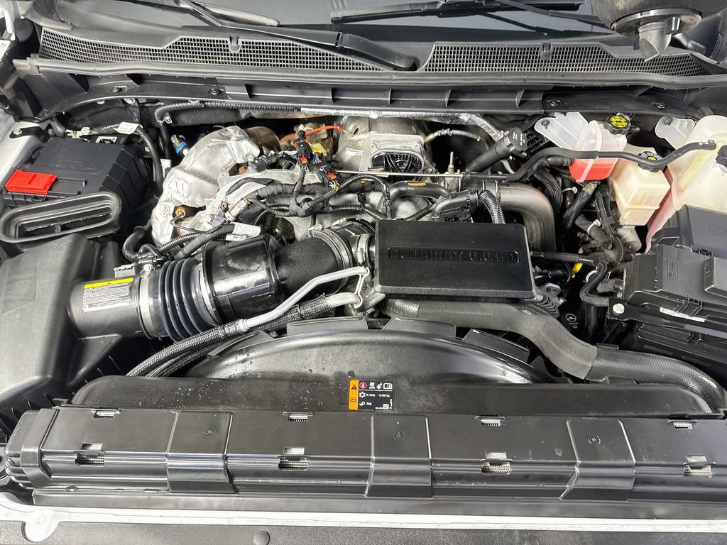 Used 2025 Chevrolet Silverado 3500 LT AWD/4WD image 37