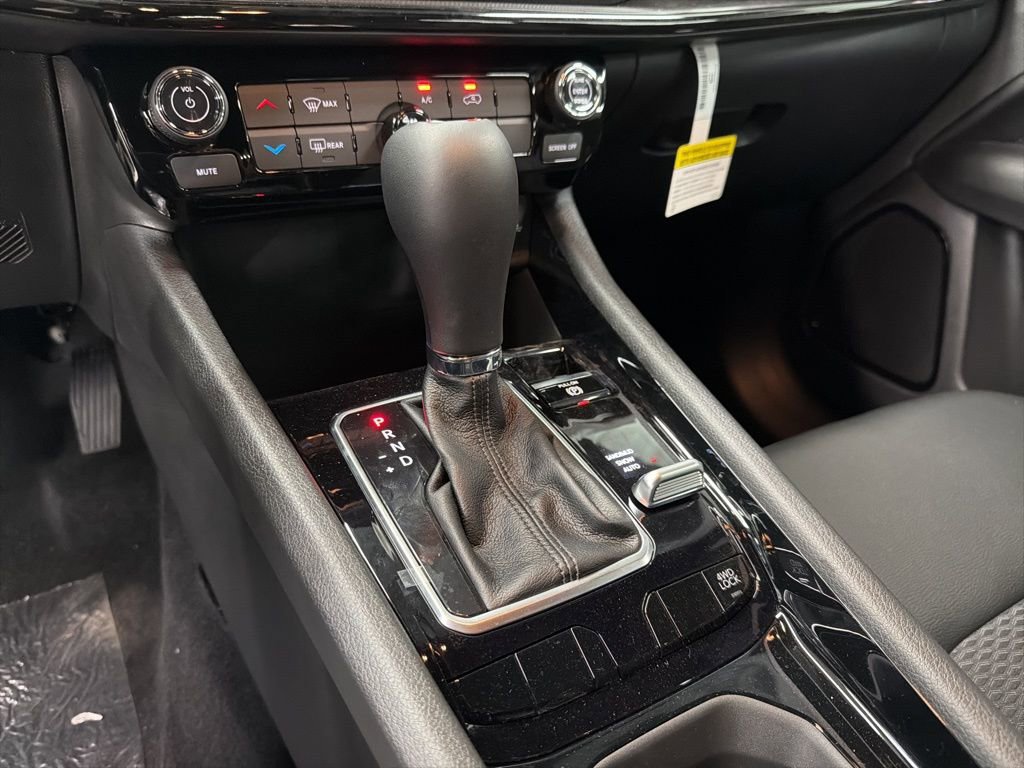 New 2026 Jeep Compass Latitude image 22