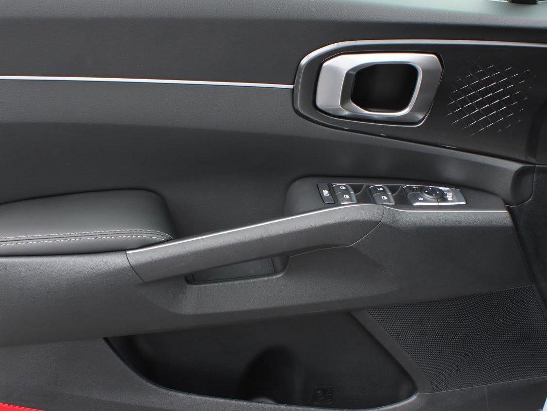 New 2026 Kia Sorento S image 16