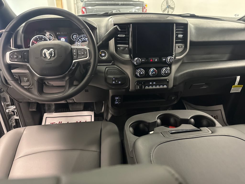 New 2026 RAM 3500 Tradesman AWD/4WD image 13