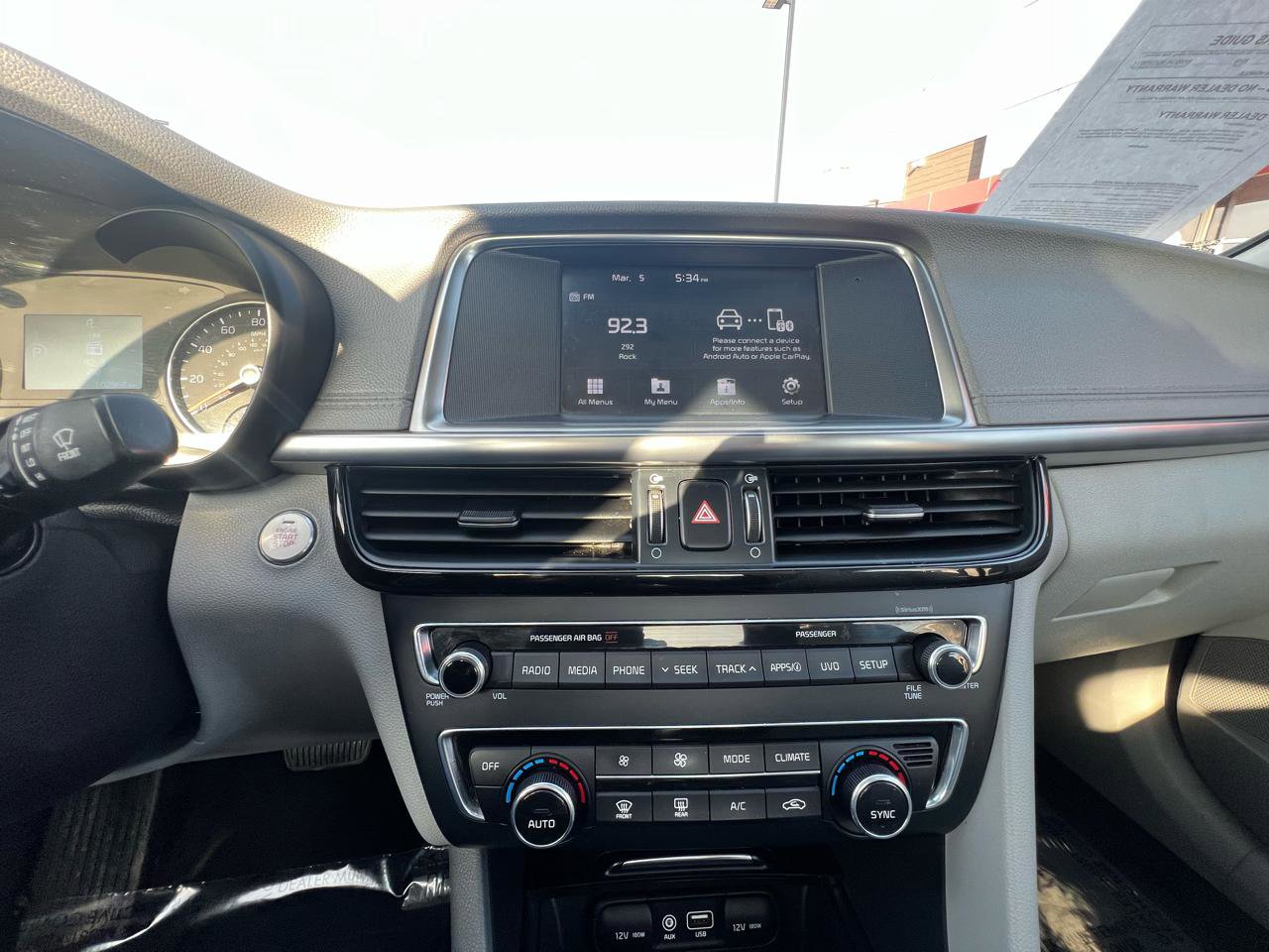 Used 2018 Kia Optima EX w/ Premium Package image 14