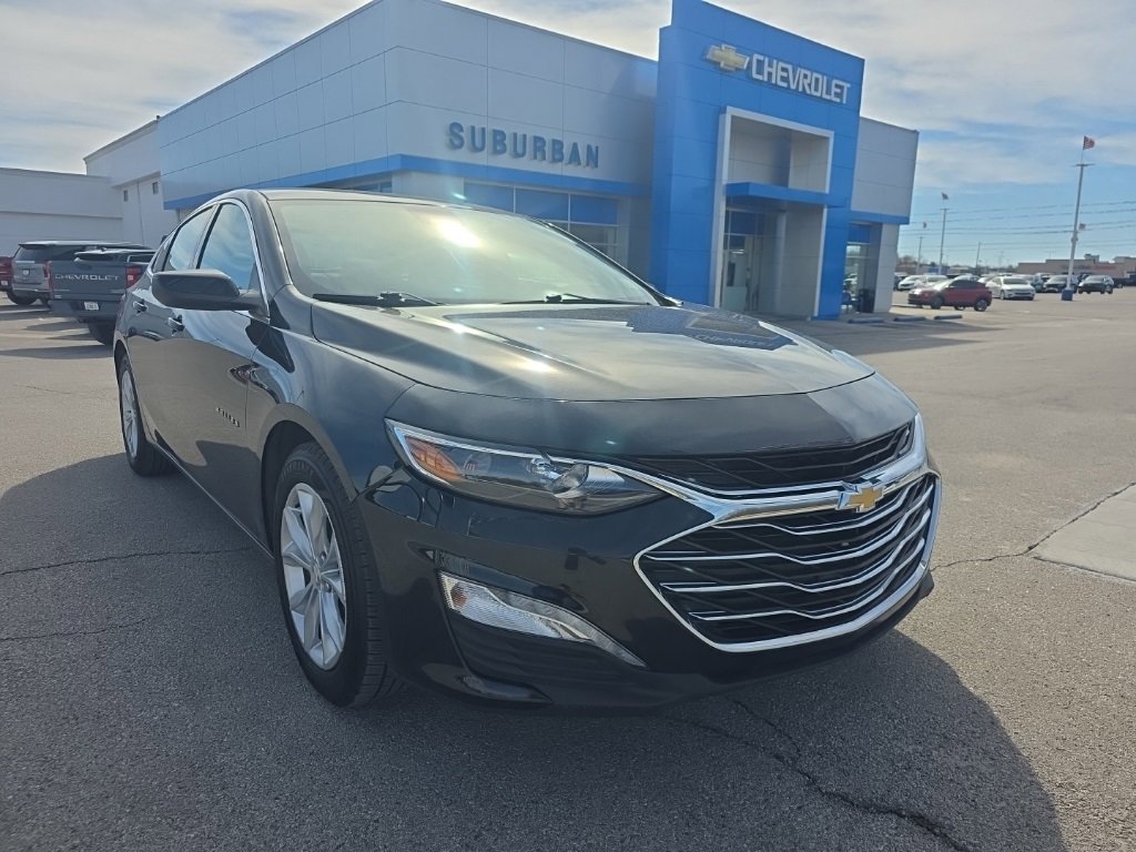 Used 2023 Chevrolet Malibu LT image 3