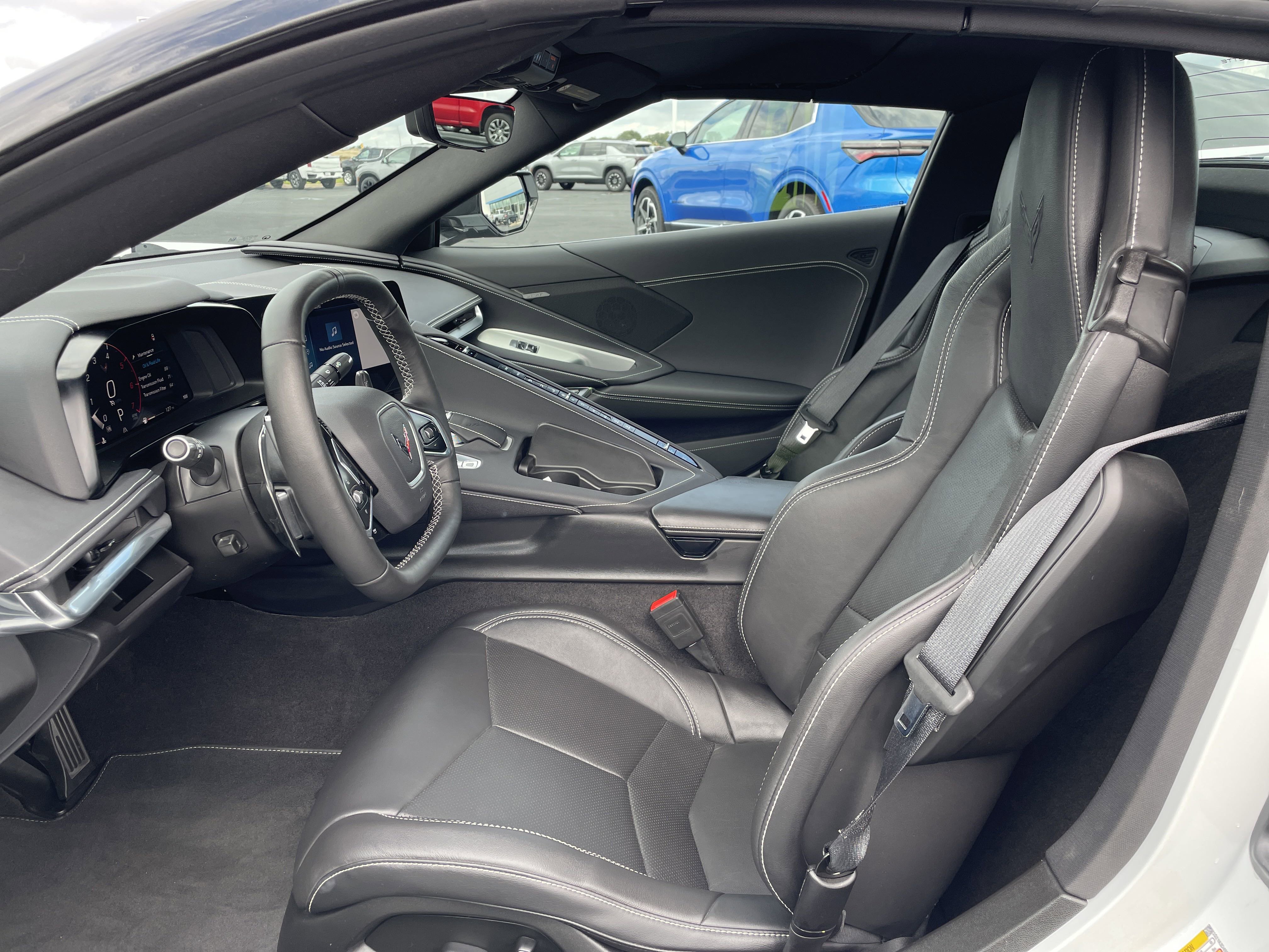 Certified 2024 Chevrolet Corvette Stingray Convertible w/ Z51 Performance Package image 17