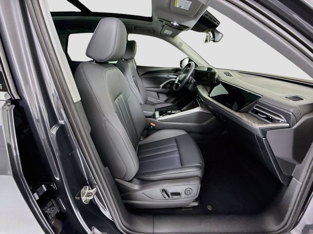 Used 2025 Audi Q5 Premium w/ Premium Plus AWD/4WD image 20
