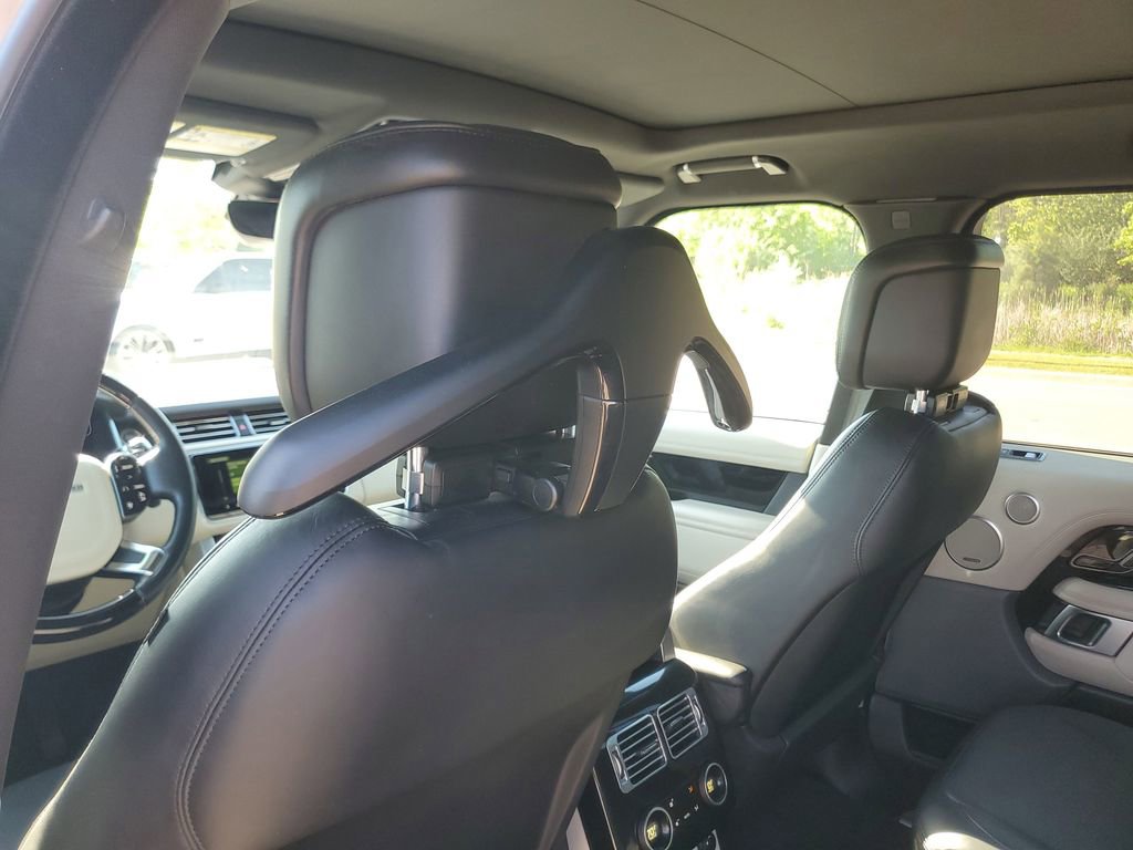 Used 2020 Land Rover Range Rover HSE AWD/4WD image 27