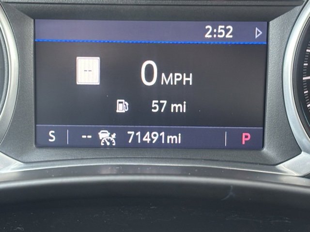 Used 2021 Chevrolet Equinox Premier image 24