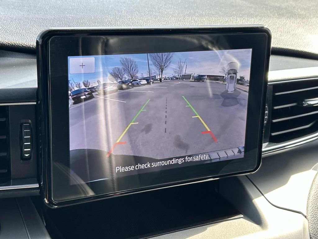 Used 2021 Ford Explorer XLT w/ Equipment Group 202A image 27