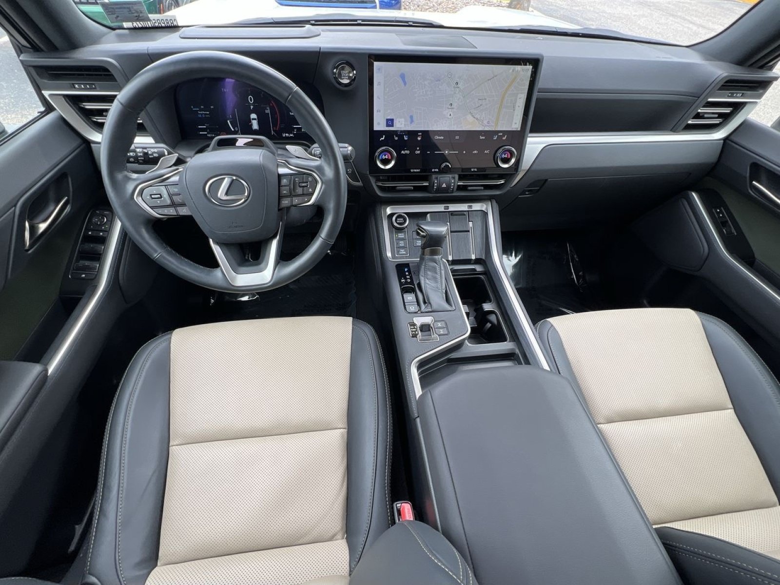 Used 2024 Lexus GX 550 AWD/4WD image 20