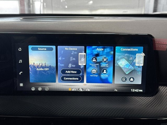 New 2026 Nissan Kicks SR w/ SR Premium Package image 13
