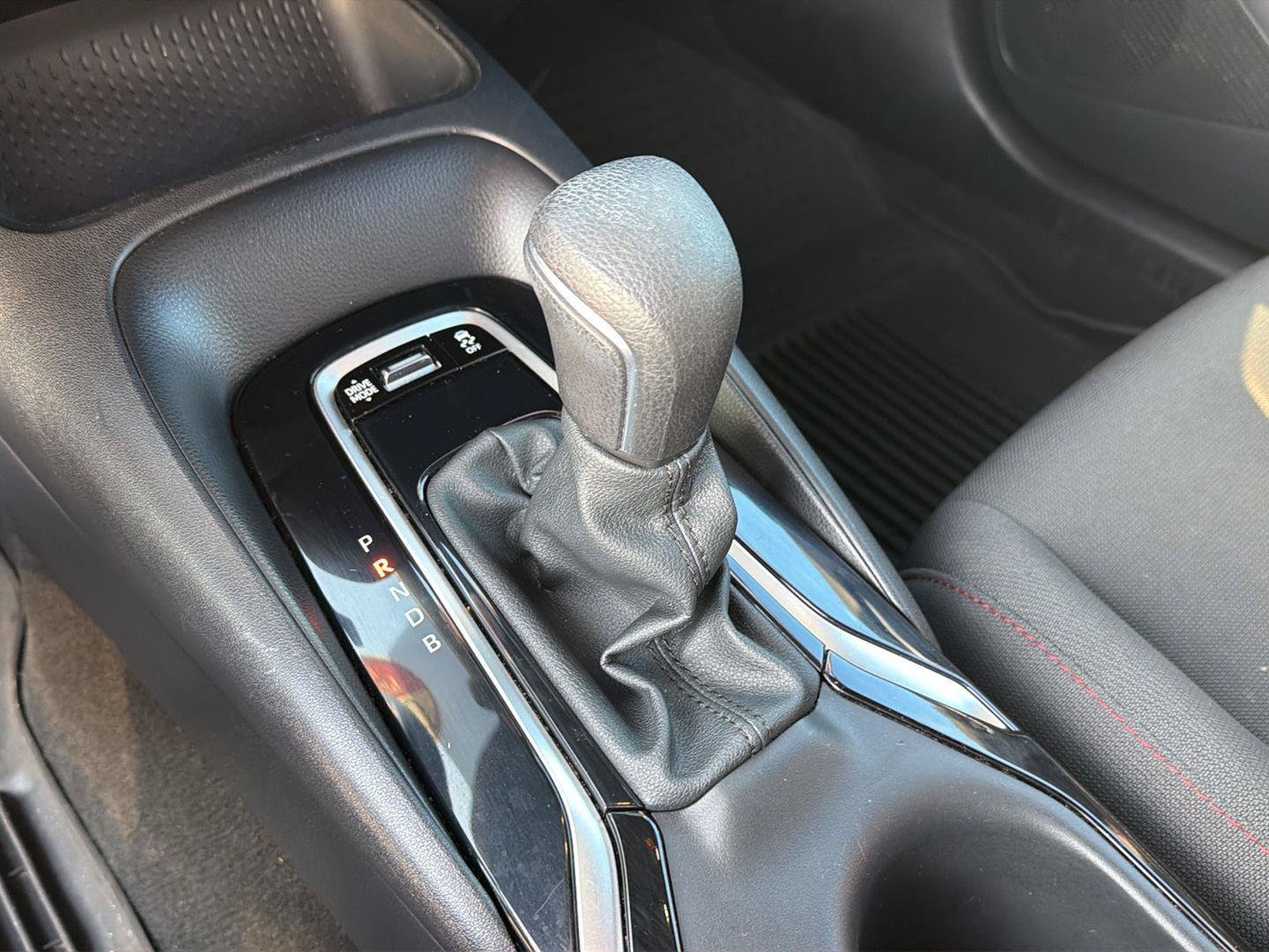 Used 2024 Toyota Corolla SE FWD image 26