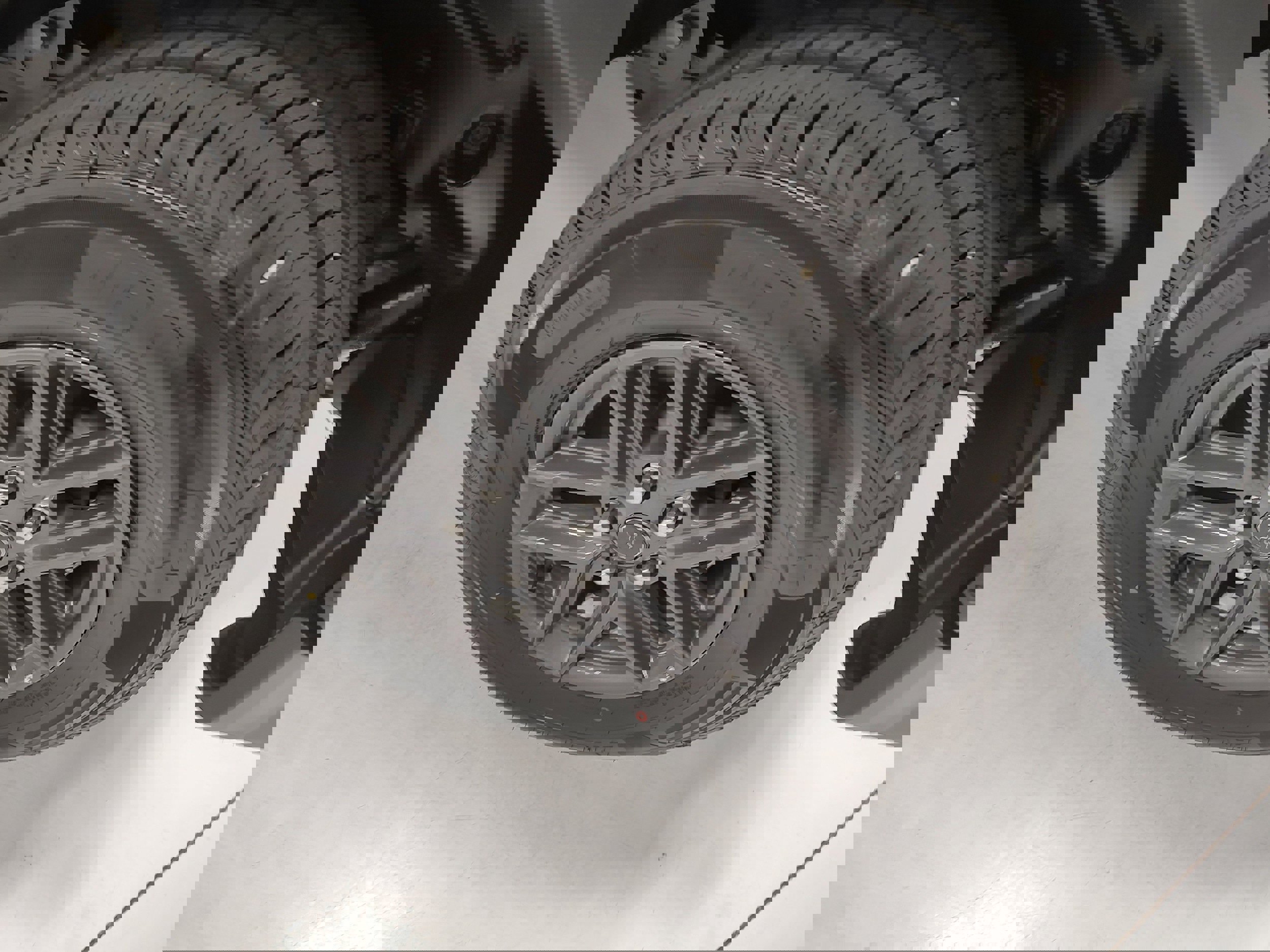 Used 2024 Jeep Wrangler Sport image 14