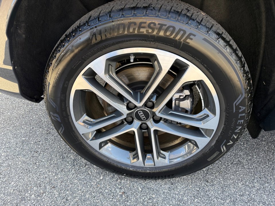 New 2025 Audi Q5 Premium image 23