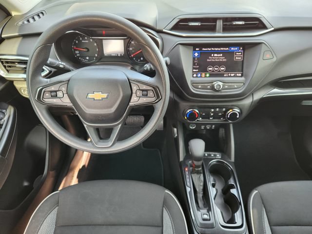 Used 2023 Chevrolet TrailBlazer LT FWD image 27