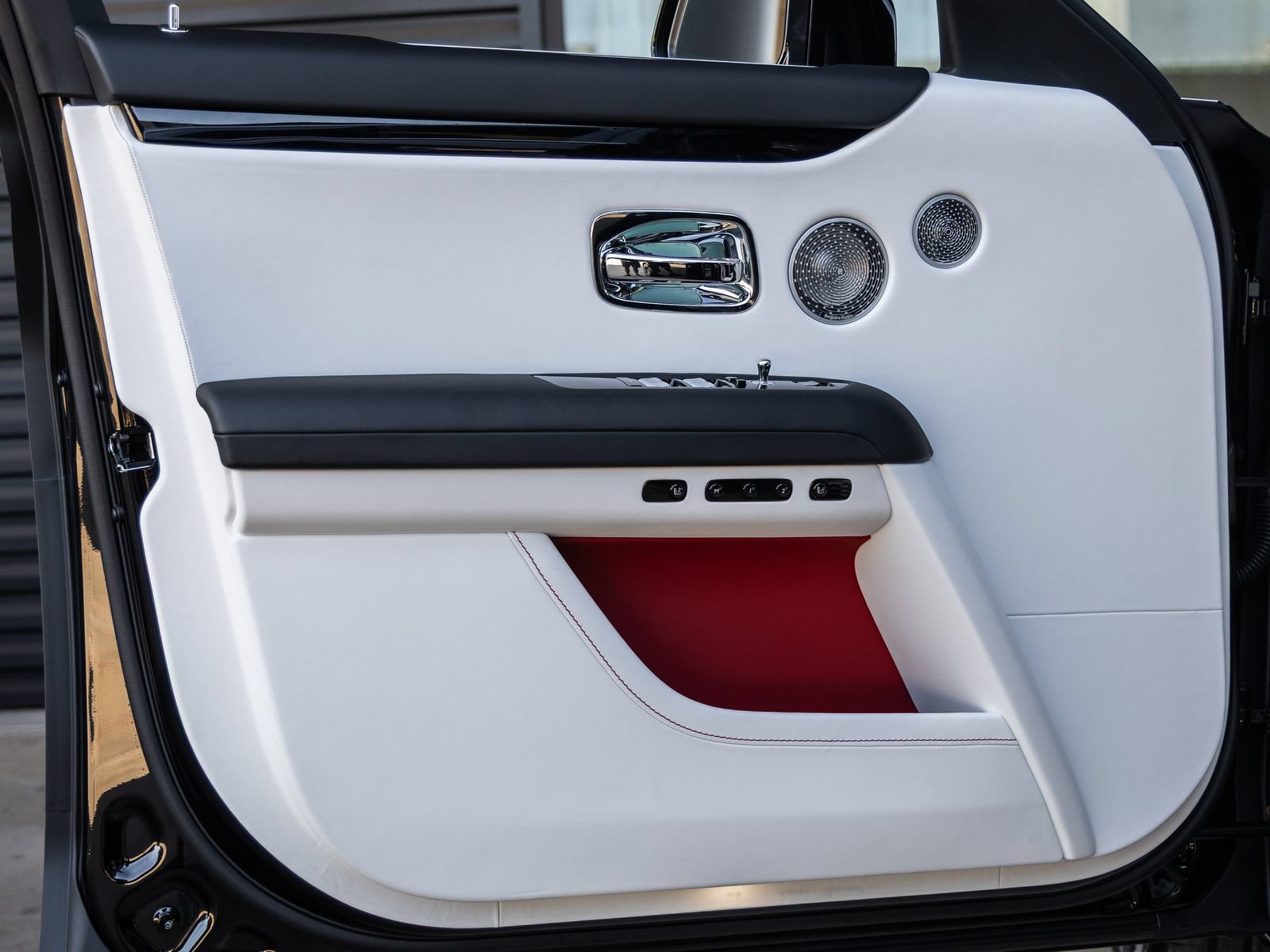 New 2027 Rolls-Royce Ghost AWD/4WD image 22