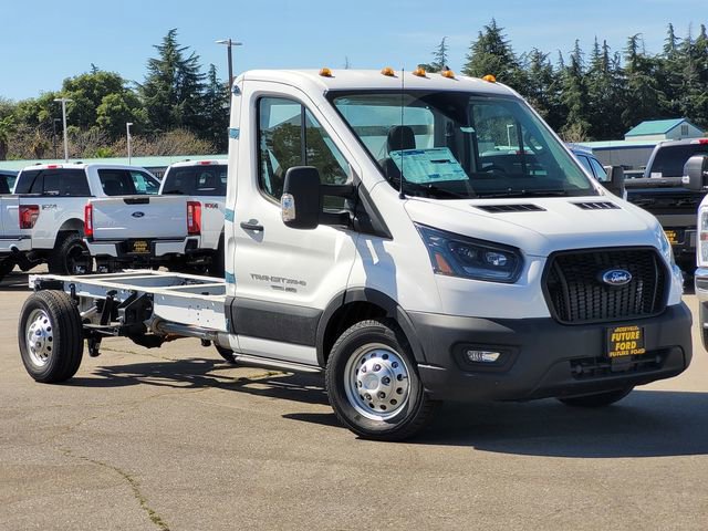 New 2025 Ford Transit 350 AWD image 1