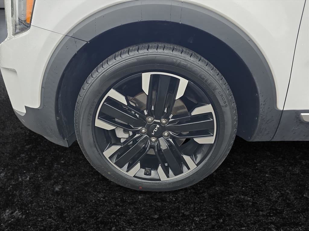 Used 2023 Kia Telluride SX Prestige image 9