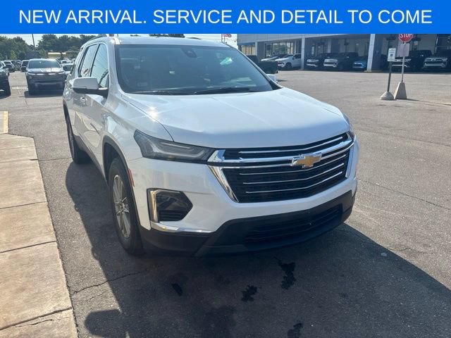 Used 2023 Chevrolet Traverse LT FWD image 6