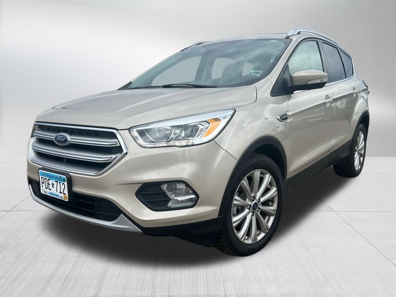 Used 2017 Ford Escape Titanium image 6