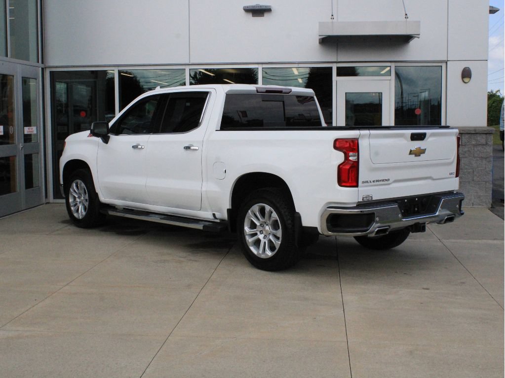 Used 2022 Chevrolet Silverado 1500 LTZ w/ LTZ Premium Package AWD/4WD image 8