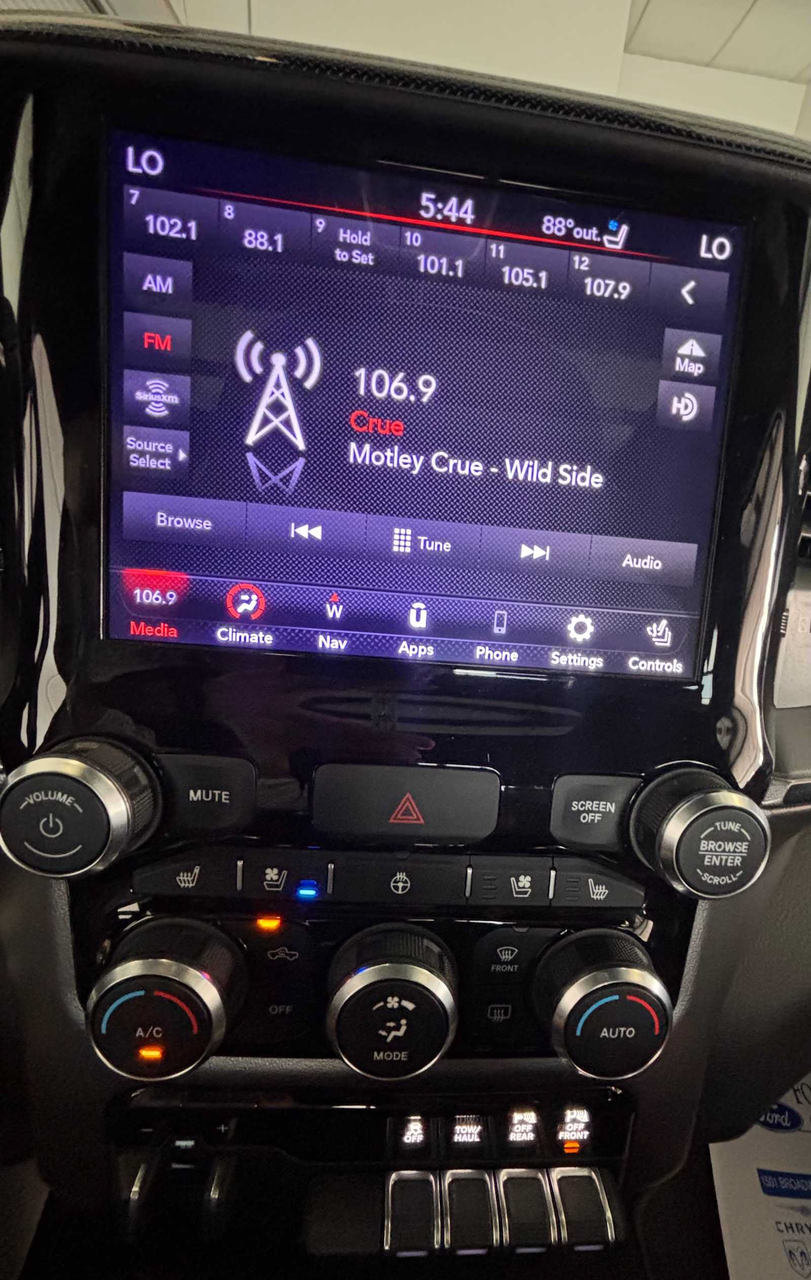 Used 2019 RAM 2500 Power Wagon AWD/4WD image 25