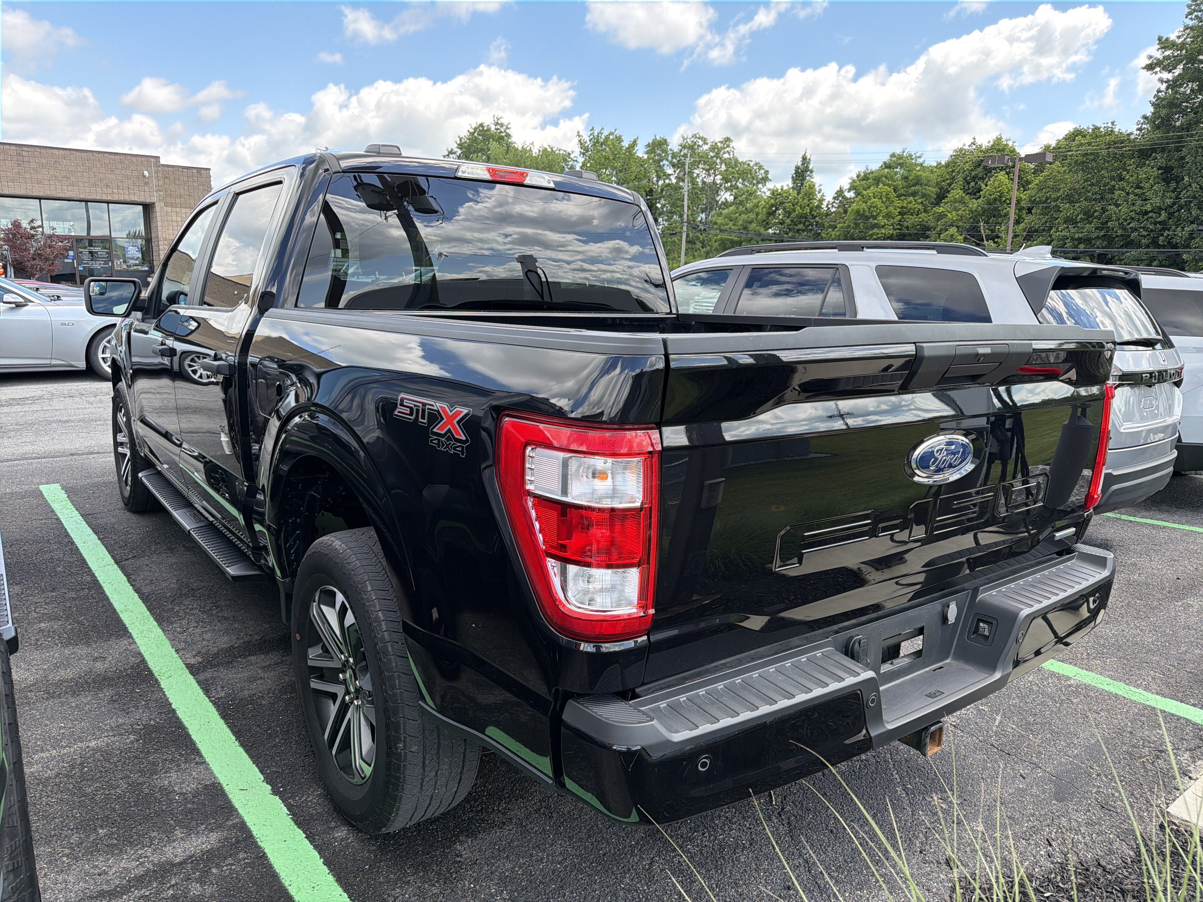 Used 2023 Ford F150 XL w/ STX Appearance Package AWD/4WD image 5