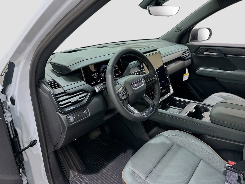 New 2026 GMC Acadia AT4 w/ Luxury Package image 9