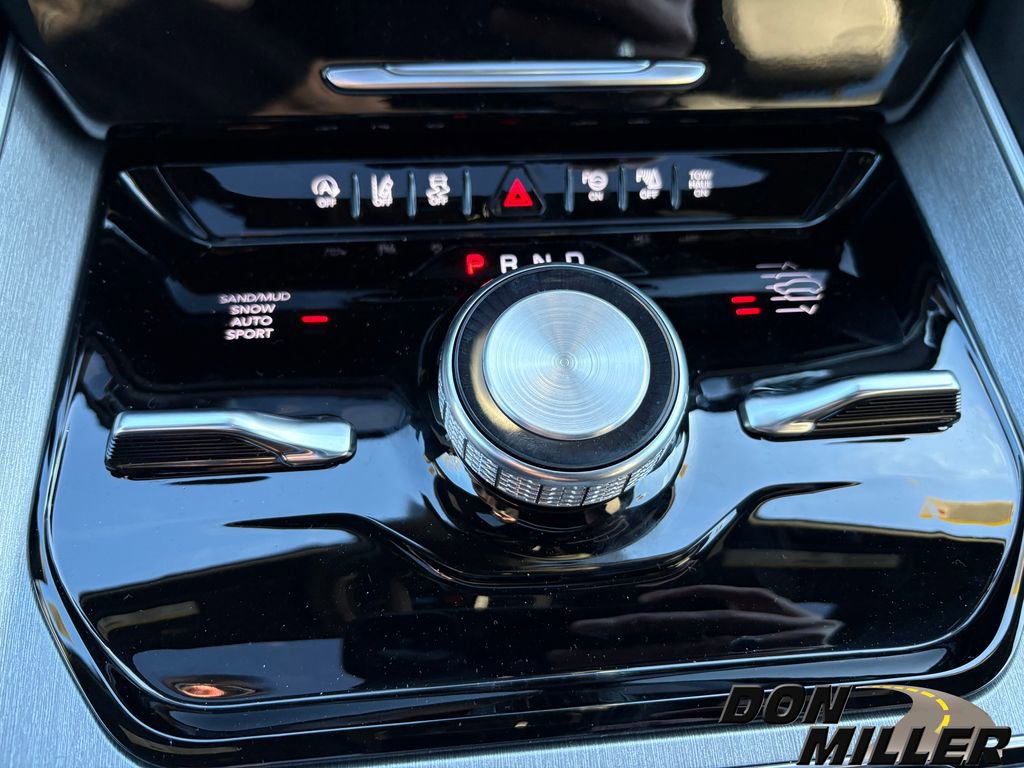 New 2026 Jeep Grand Wagoneer L Limited image 23