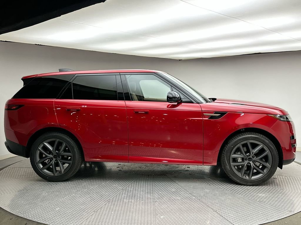 New 2026 Land Rover Range Rover Sport SE AWD/4WD image 12