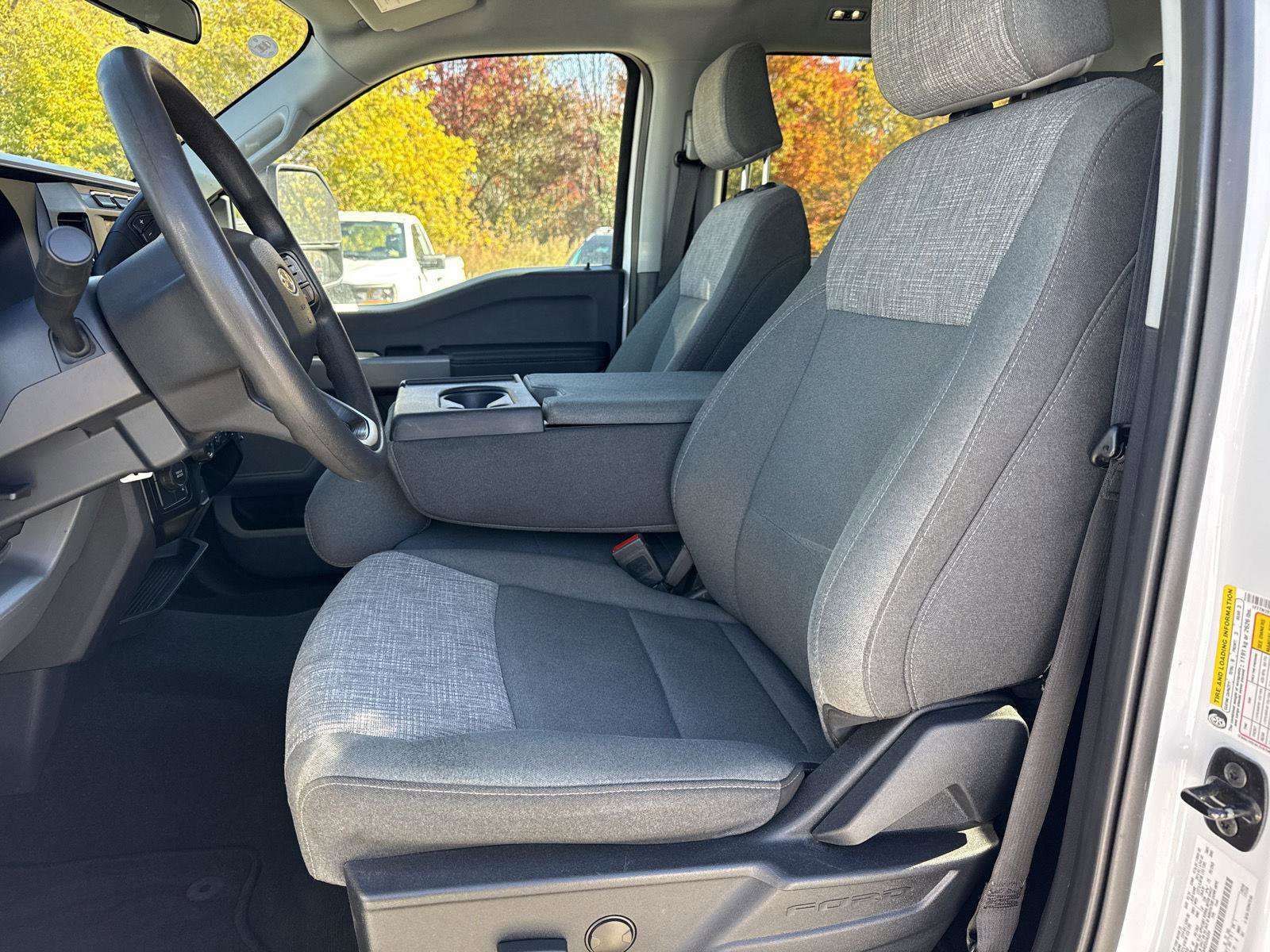 Used 2024 Ford F250 XLT AWD/4WD image 13