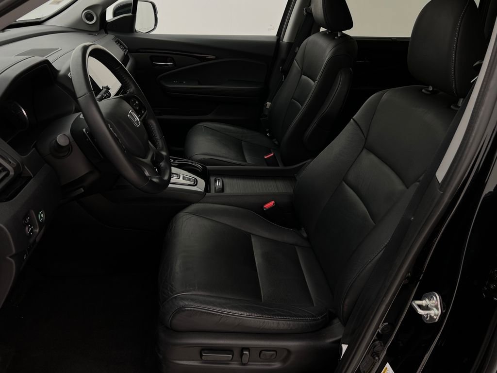 Used 2020 Honda Pilot Touring image 14