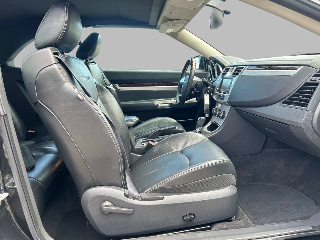 Used 2009 Chrysler Sebring Limited FWD image 18