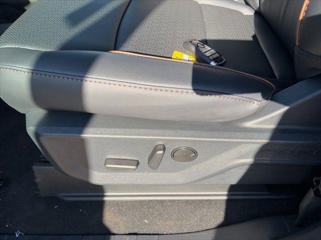 New 2026 Ford F250 Lariat w/ Chrome Package image 18