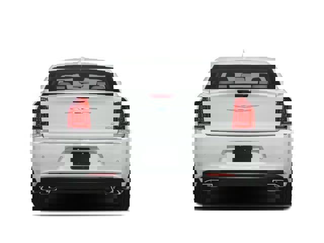 Used 2019 Chrysler 300 Touring w/ Sport Appearance Package image 5