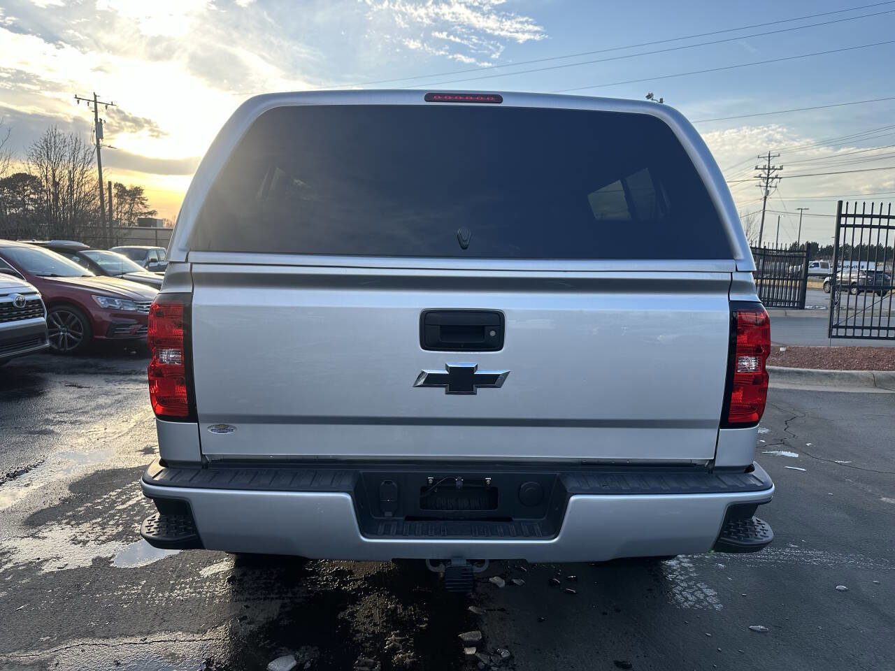 Used 2018 Chevrolet Silverado 1500 LT w/ All Star Edition image 6
