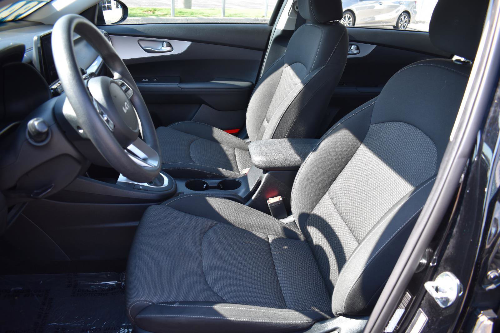 Used 2024 Kia Forte LXS image 22