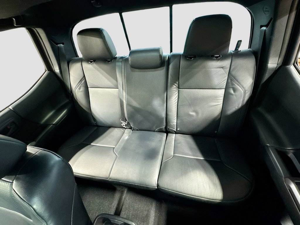 Used 2022 Toyota Tacoma Limited AWD/4WD image 15