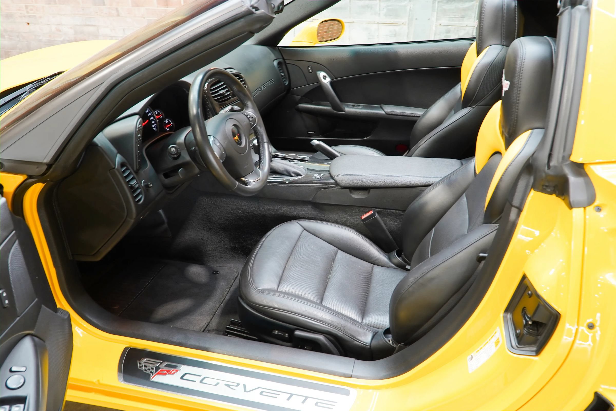 Used 2013 Chevrolet Corvette Grand Sport w/ 3LT Preferred Equipment Group RWD image 32