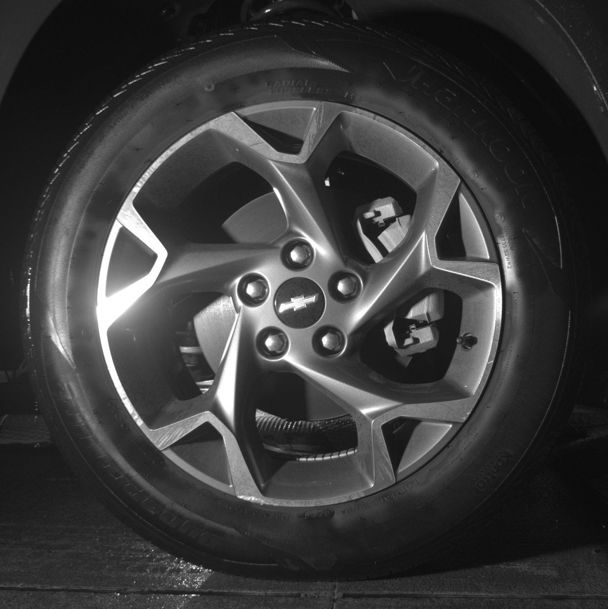 Used 2025 Chevrolet Trax LT FWD image 13