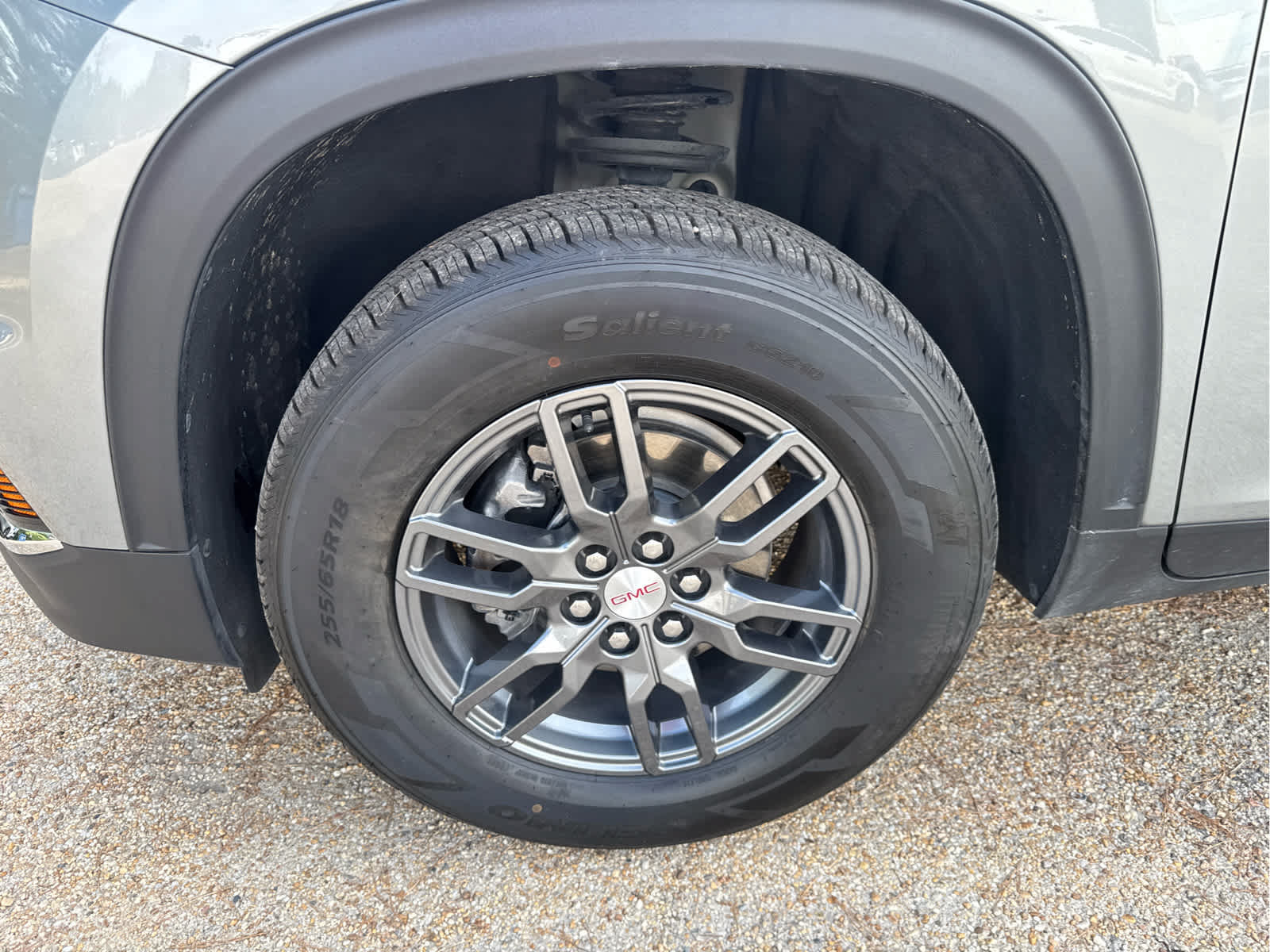 Used 2025 GMC Acadia Elevation FWD image 12