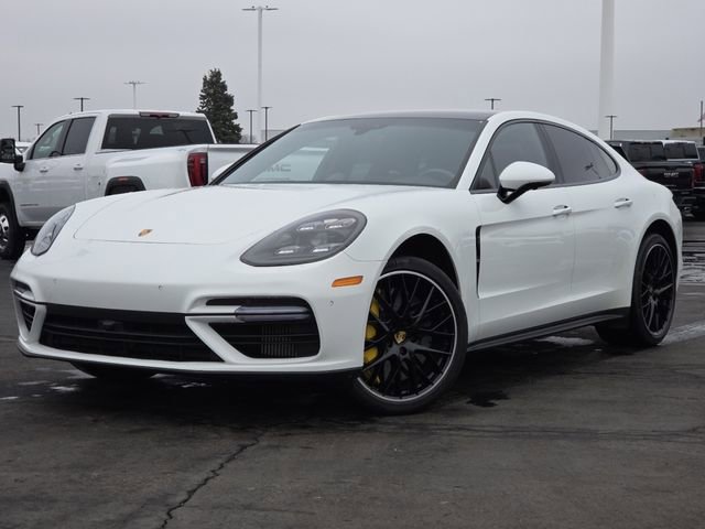 Used 2017 Porsche Panamera Turbo image 2