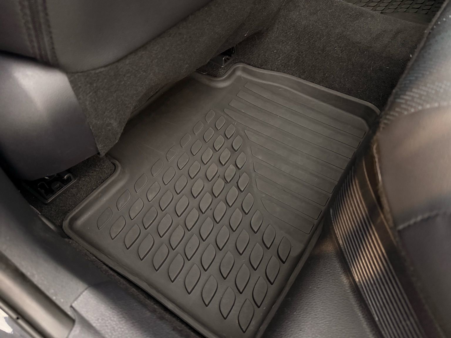 Used 2025 Toyota Camry XSE image 38