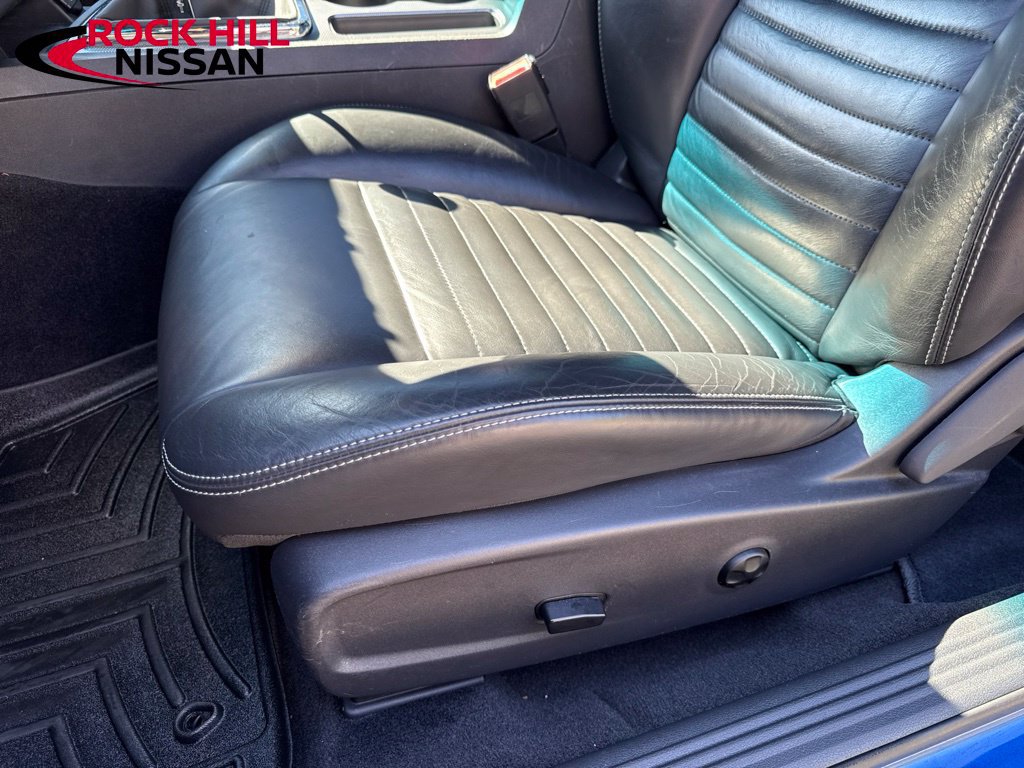 Used 2012 Dodge Challenger R/T RWD image 16