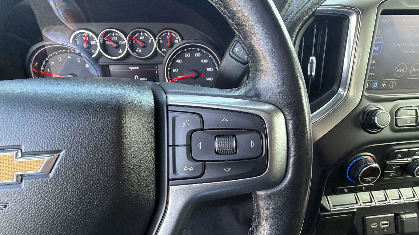 Used 2019 Chevrolet Silverado 1500 LT w/ All-Star Edition image 27