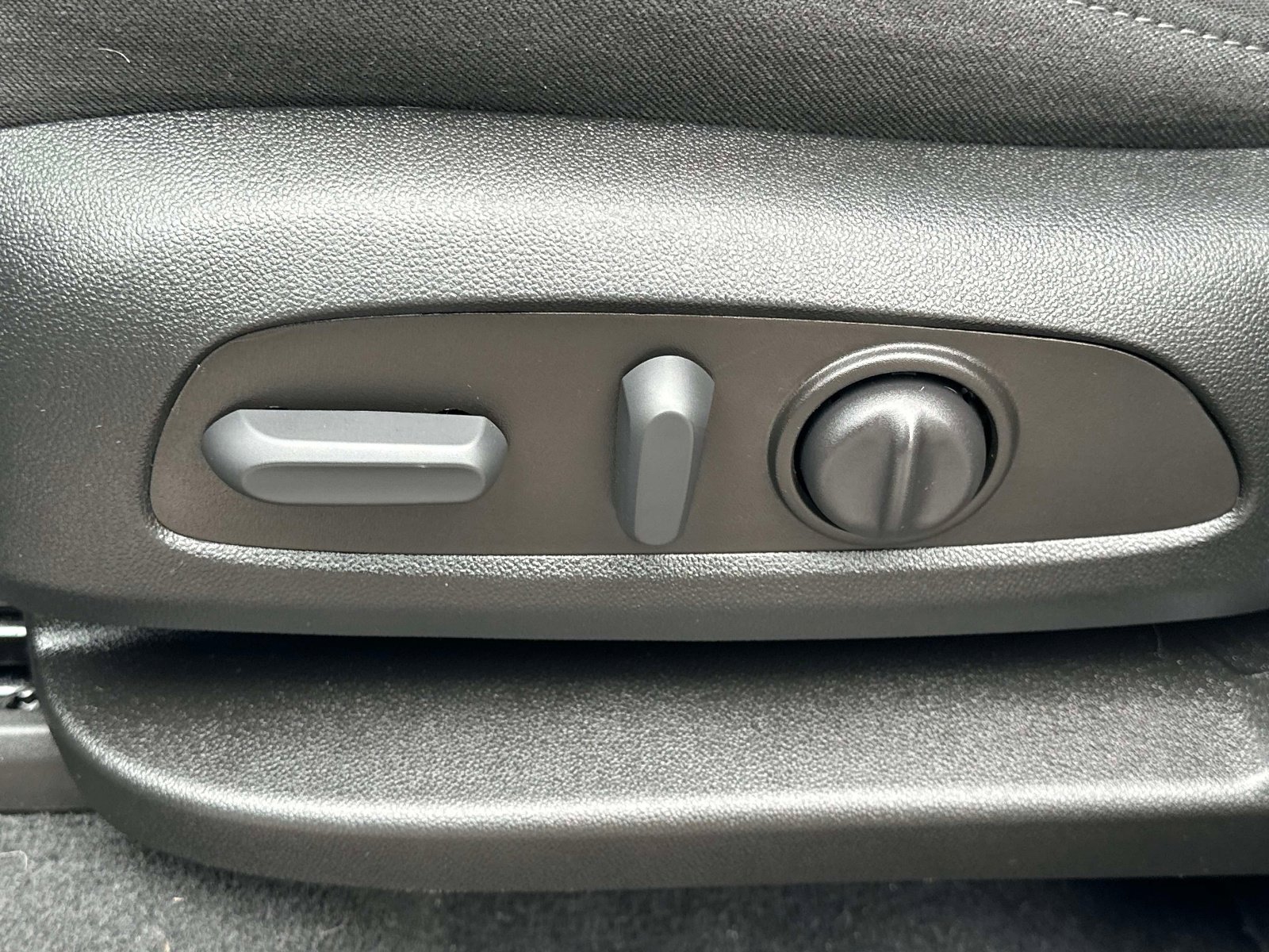 Certified 2023 Chevrolet Traverse LT image 23