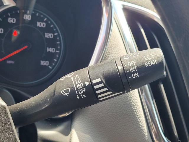 Used 2024 Chevrolet Equinox LS w/ LS Convenience Package FWD image 17
