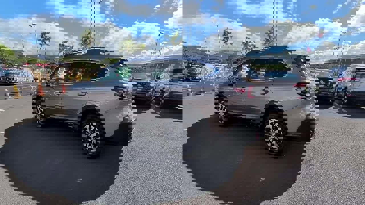 Used 2022 Subaru Outback Premium image 10