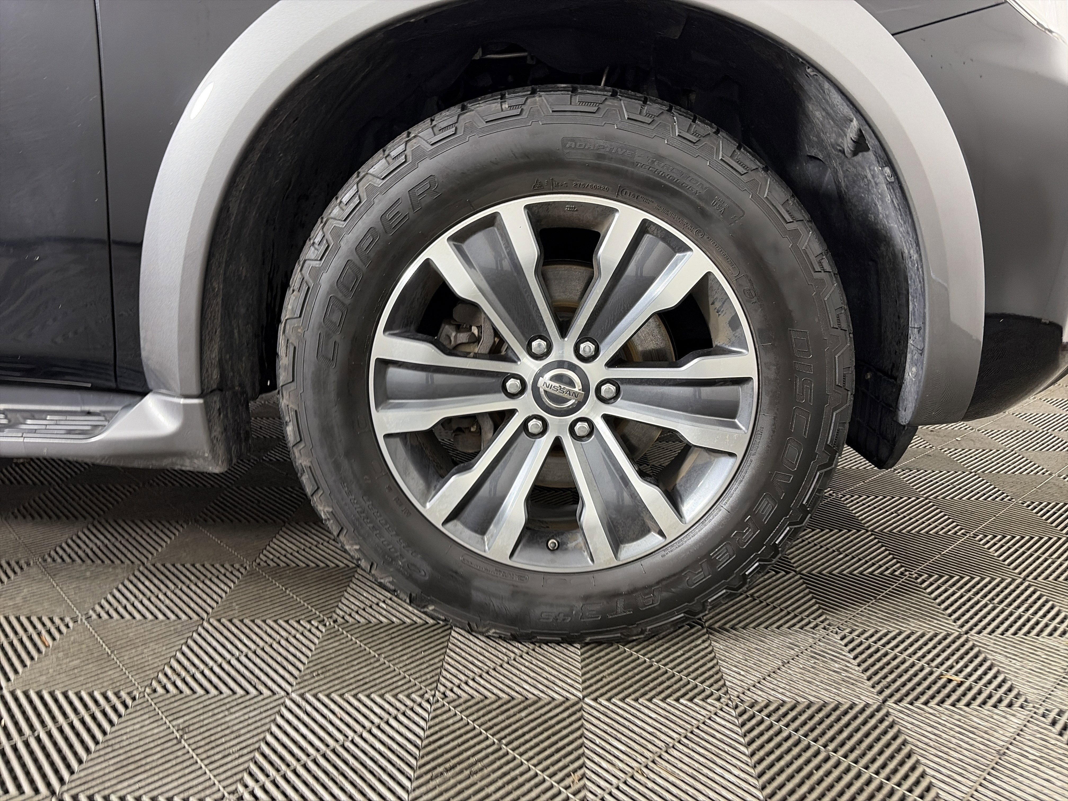 Used 2019 Nissan Armada SL w/ Premium Package image 48