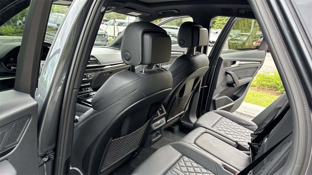 Used 2023 Audi SQ5 Premium Plus w/ Premium Plus Package image 35