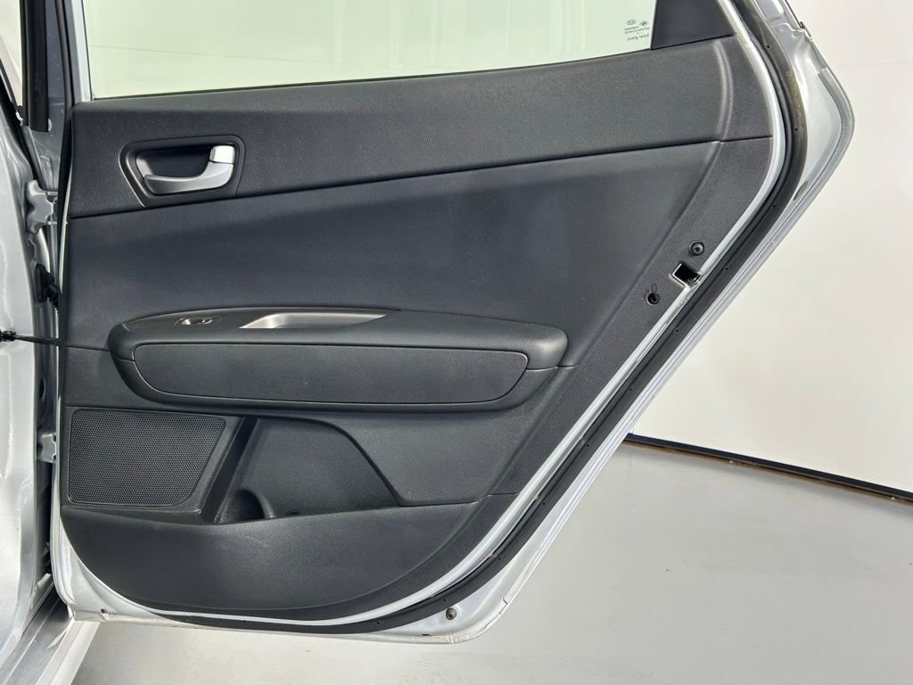 Used 2019 Kia Optima LX FWD image 11